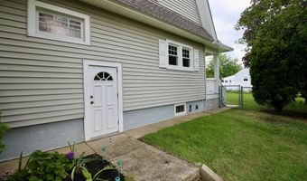 334 Campbell Ave, Belford, NJ 07718