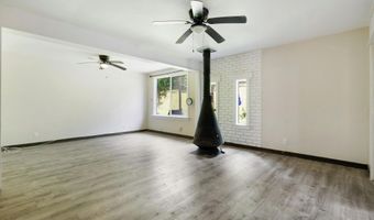 605 Kaupakalua Rd, Haiku, HI 96708