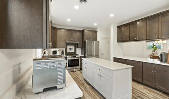 1194 DEATS Dr, Dover, DE 19904