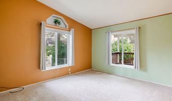 60865 Raintree Dr, Bend, OR 97701