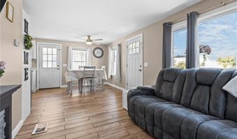 33 Belmont Ave, East Providence, RI 02914