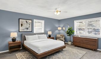 826 Yorkshire Rd, Anderson, IN 46012