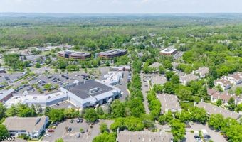 84 Mayfield Rd, Bedminster, NJ 07921