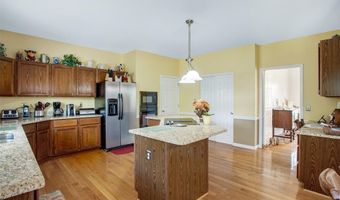 420 April Oaks Ct, Ballwin, MO 63021