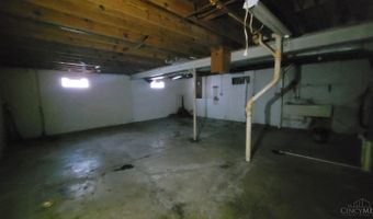 1115 Twigg Ln, Amelia, OH 45102