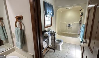 2731 Sawmill Rd, Ailey, GA 30410