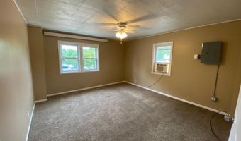 220 E 7th St, Albert Lea, MN 56007