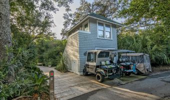 6 Keypost Ct, Bald Head Island, NC 28461