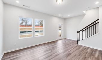 1016 Taylor Ct, Acworth, GA 30102