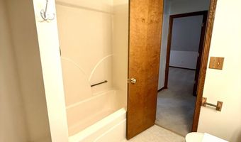 3055 Glenfinnan Dr, Albany, OH 45710