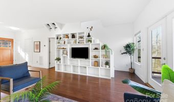 59 Morningside Dr, Asheville, NC 28806