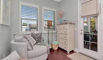 5721 SEA TURTLE Pl, Apollo Beach, FL 33572