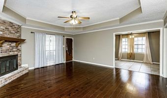 12212 Lazy Oaks Dr, Baker, LA 70714