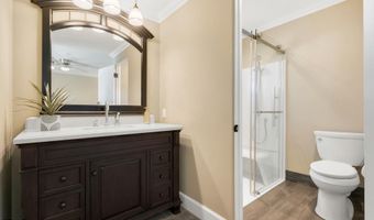 3181 Goldenspur Dr, Camarillo, CA 93010