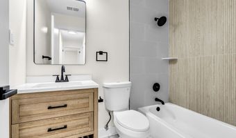 104 Dundee Ct, Aberdeen, NJ 07747