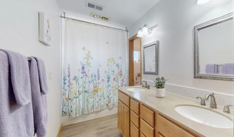 630 BARNETT Rd, Bosque Farms, NM 87068