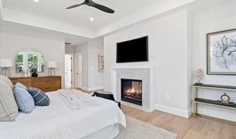 4911 37TH St N, Arlington, VA 22207