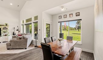 147 Ironwood Dr, Blanchard, ID 83804