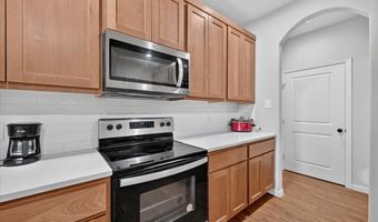 225 Santa Fe St, Alvarado, TX 76009