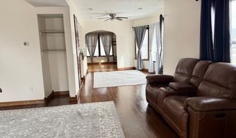 931 S Kline St, Aberdeen, SD 57401