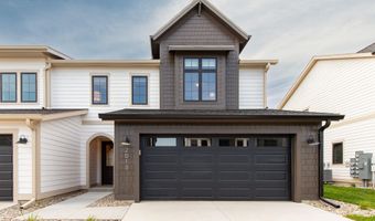 2015 Lacey Dr, Ames, IA 50010