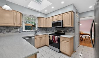 8835 REDBAY Run, Bel Alton, MD 20611