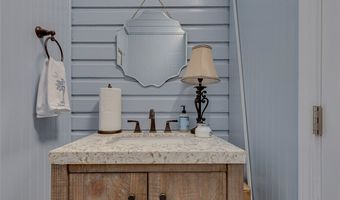 402 Brown Ave, Belton, SC 29627