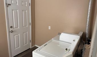 81 N GREENWICH St, Alloway, NJ 08001