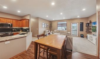 524 Carrie Ln, Altoona, IA 50009