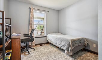 435 E Jefferson St, North Liberty, IA 52317