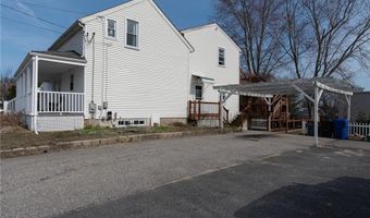 40 Cedar St, Johnston, RI 02919