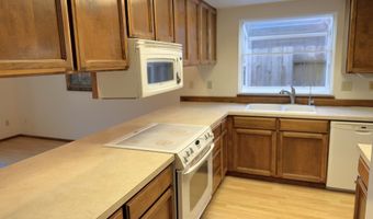 570 VELOPA Ct, Brookings, OR 97415