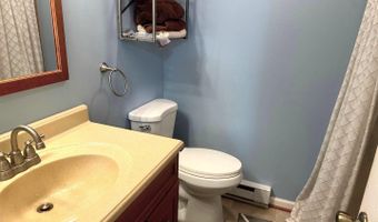 22 ALDEN Ct, Berlin, MD 21811