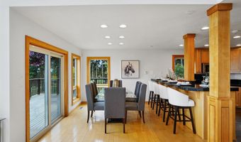 22000 SE Upper Matthews Creek Ln, Amity, OR 97101
