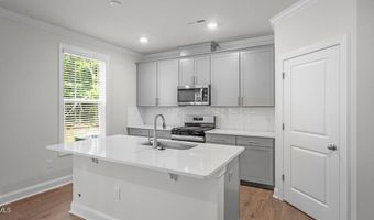 5013 Dezola St, Apex, NC 27539