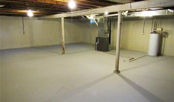 1540 Highland Ave, Alton, IL 62002