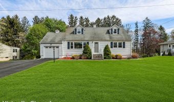 6 Country Ridge Rd, Danbury, CT 06811