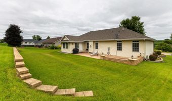 3302 Brook Holw, Asbury, IA 52002