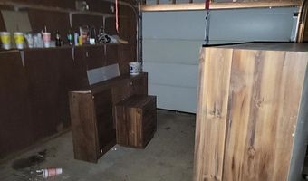 612 Madison St, Bessie, OK 73622