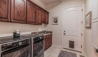 704 ANASAZI Dr, Aztec, NM 87410
