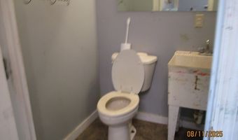 1377 Hutchinson Parrish Rd, Adel, GA 31620