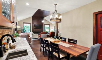 4371 N Banta Rd, Bargersville, IN 46106