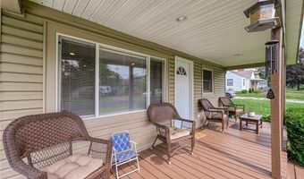 3236 S Bender Ave, Akron, OH 44319