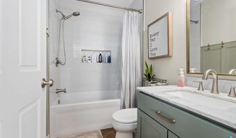 8409 Sunset Cir, Brandon, SD 57005