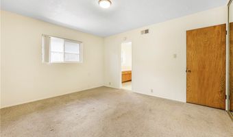 1300 Oak Ave, Carlsbad, CA 92008