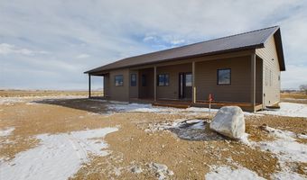 60 Cowboy Dr, Clark, WY 82435