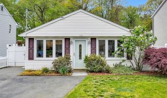 120 Hobson Ave, East Providence, RI 02914