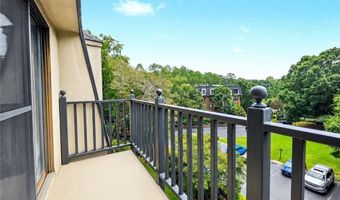 28402 Plantation Dr NE, Atlanta, GA 30324
