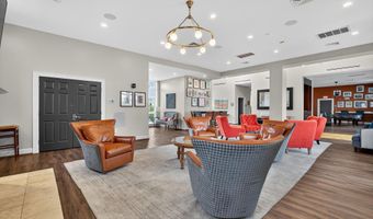 4163 S FOUR MILE RUN Dr 301, Arlington, VA 22204