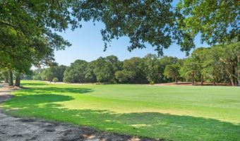 114 N Bald Head Wynd, Bald Head Island, NC 28461